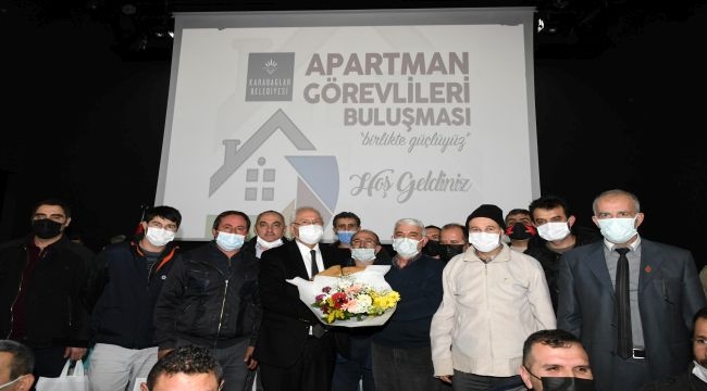 Başkan Selvitopu apartman görevlileriyle buluştu