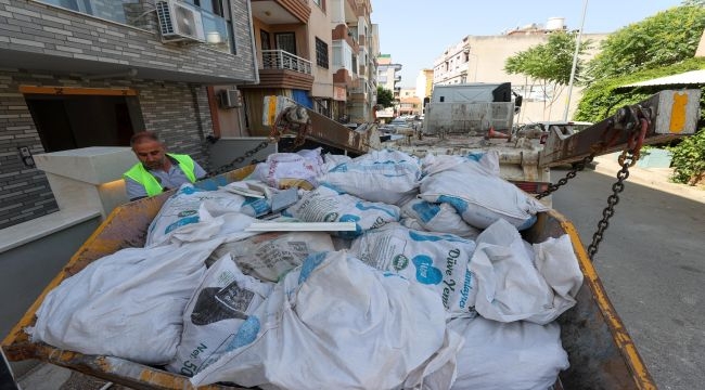 Yaz tadilatlarıyla moloz mesaisi de hızlandı